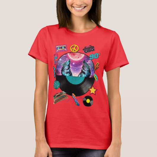 Retro 90s Midnight Wolf & Boombox Circular Collage Tシャツ (正面)