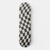 Retro Aesthetic Black White Wavy Checkerboard スケートボード (正面)
