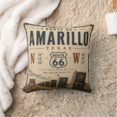 Retro Amarillo Route 66 Coordinates クッション (ブランケット)