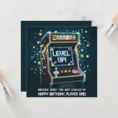 Retro Arcade-Themed Birthday - "Level Up!" Gamer カード (正面/裏面インサイチュ)