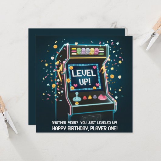 Retro Arcade-Themed Birthday - "Level Up!" Gamer カード (正面/裏面インサイチュ)