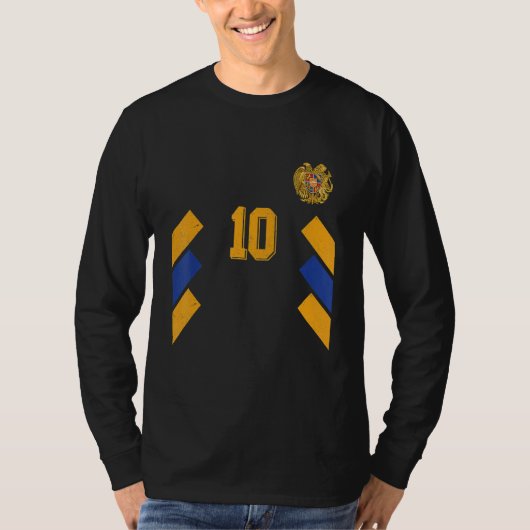 Retro Armenia Soccer or Football for Armenians Tシャツ (正面)