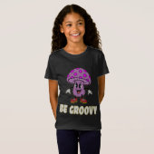 Retro Be Groovy Purple Mushroom Cartoon T-Shirt Tシャツ (正面フル)