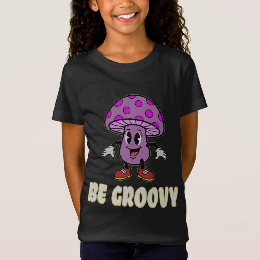 Retro Be Groovy Purple Mushroom Cartoon T-Shirt Tシャツ (正面)