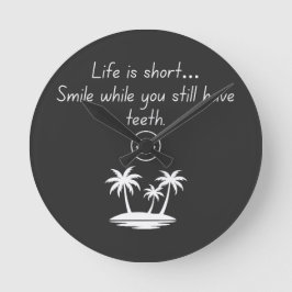 Retro Beach Vibe Smiley Face Tee - Funny Humor  ラウンド壁時計