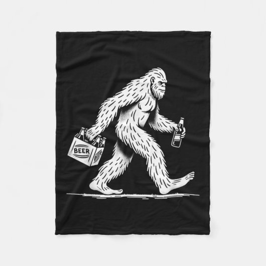 Retro Bigfoot Drinking Beer – Funny Sasquatch  フリースブランケット (正面)