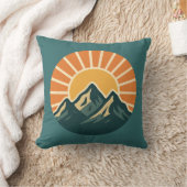 Retro Blue Mountain Sunrise | Outdoor Nature Teal クッション (ブランケット)