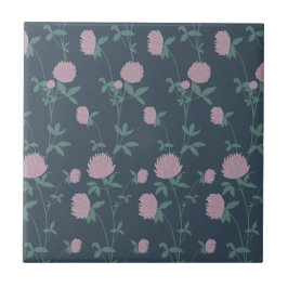 Retro Botanical Meadow Clover | Twilight Meadow タイル