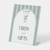 Retro Bow Tini One Martini Baby Shower Favor 台座サイン (正面)