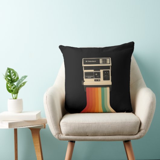 Retro Camera with Rainbow Print クッション (椅子)