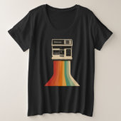 Retro Camera with Rainbow Print プラスサイズTシャツ (デザイン正面)