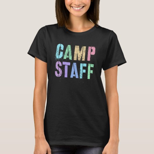 Retro CAMP STAFF Summer Campground Crew Counselor  Tシャツ (正面)