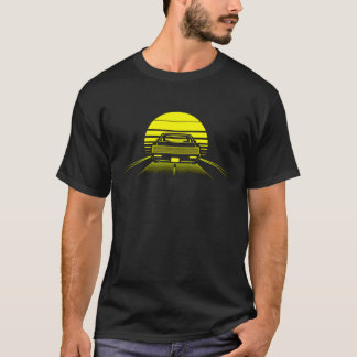 Retro Car Sunset Drive | Synthwave Car Road  Tシャツ