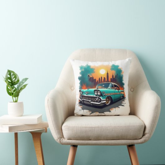 Retro Car with Urban Skyline Accent Cushion クッション (椅子)