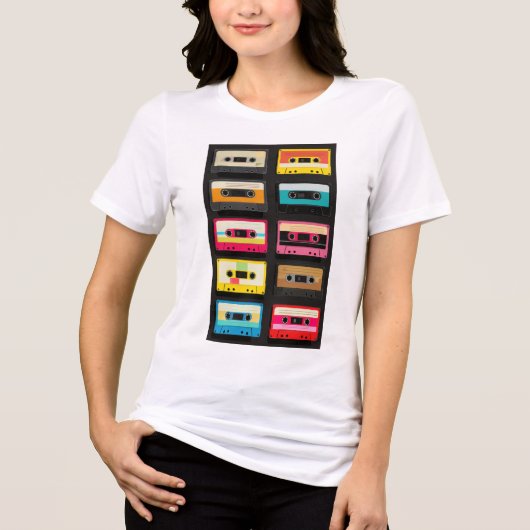 Retro Cassette Tape Pattern – Vintage Music  トライブレンドＴシャツ (正面)