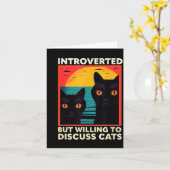 Retro Cat Funny Introverted But Willing To Discuss カード (黄色い花)