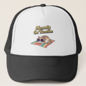 Retro Cat Vacation Mode Trucker Hat キャップ (正面)