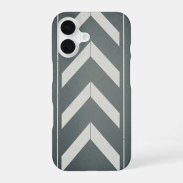 Retro Chevron Road Mark iPhone 16ケース