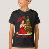 Retro Christmas Oops I Got Another Tree Funny Sayi Tシャツ (正面)