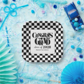 Retro Class of Congrats Graduation Black ペーパープレート (パーティー)