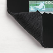 Retro Copper Mountain, Colorado Distressed Skiing  マウスパッド (コーナー)