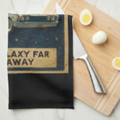 Retro Cruiser in Deep Space  キッチンタオル (四つ折り)