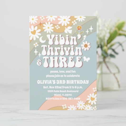 Retro Daisy 3rd Birthday Invitation 招待状 (スタンド正面)