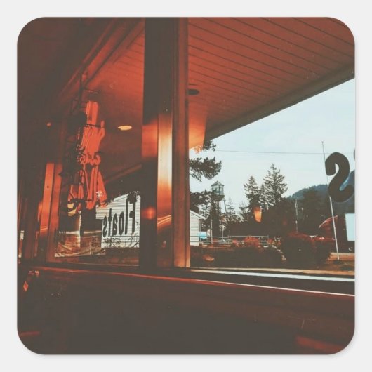  Retro Diner in the Pacific Northwest スクエアシール (正面)