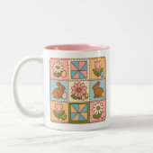 Retro Easter Bunny Floral Quilt Pattern  ツートーンマグカップ (左)