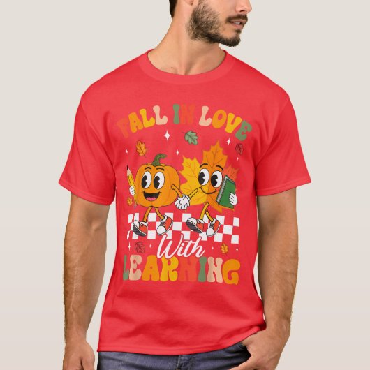 Retro Fall in Love with Learning Autumn Leaf Pumpk Tシャツ (正面)