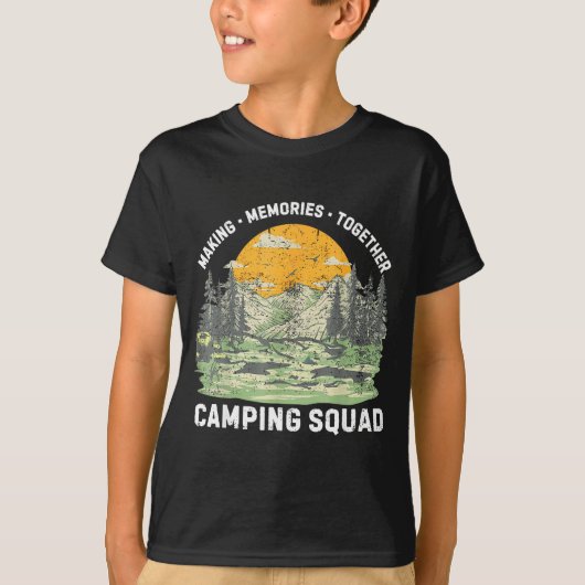 Retro Family Camng Crew Est 2025 Camper Camp Camng Tシャツ (正面)