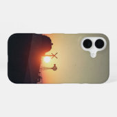 Retro Farmstead Silhouette iPhone 16ケース (裏面横)