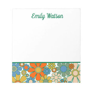 Retro Floral 60s 70s Flowers Personalized ノートパッド