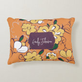Retro Floral Daisy Orange Autumn Custom Name アクセントクッション (正面)