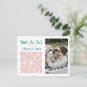 Retro Floral Photo Wedding Save the Date ポストカード (スタンド正面)
