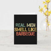 Retro Funny Bbq Grilling Real Men Smell Like Byrbe カード (黄色い花)