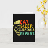 Retro Funny Eat Sleep Stop Goals Repeat Ice Hockey カード (黄色い花)