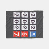 Retro Funny Happy New Year 2026 2027 67 Meme Six S フリースブランケット (正面(横))