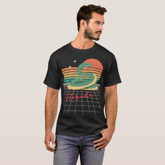 Retro Futuristic 80s Florida Sunset Snake Oversize Tシャツ (正面フル)