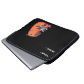 Retro Gamer Capybara Laptop Sleeve – Old School St ラップトップスリーブ (正面下部)