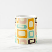 Retro geometric pattern in light beige background コーヒーマグカップ (中央)