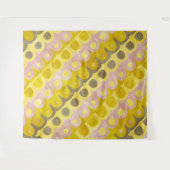 Retro Geometric Pattern in Yellow and Pink タペストリー (正面(横))