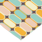 Retro geometric pattern with vertical ovals ショートテーブルランナー (コーナー)