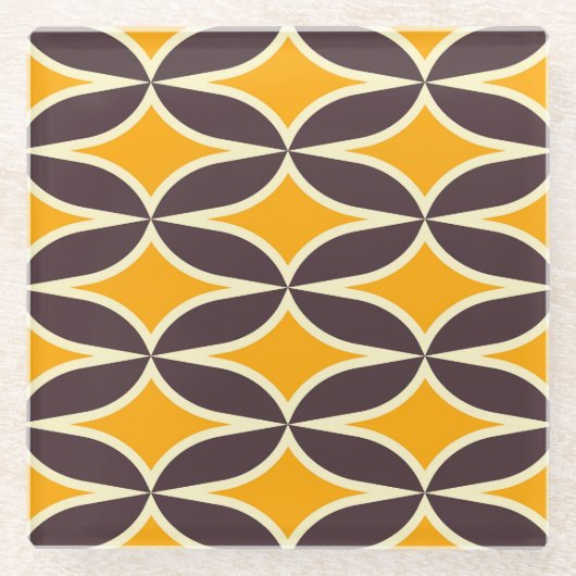 Retro geometric pattern yellow and brown leaf ガラスコースター (正面)