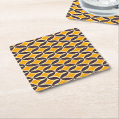 Retro geometric pattern yellow and brown leaf スクエアペーパーコースター (アングル)