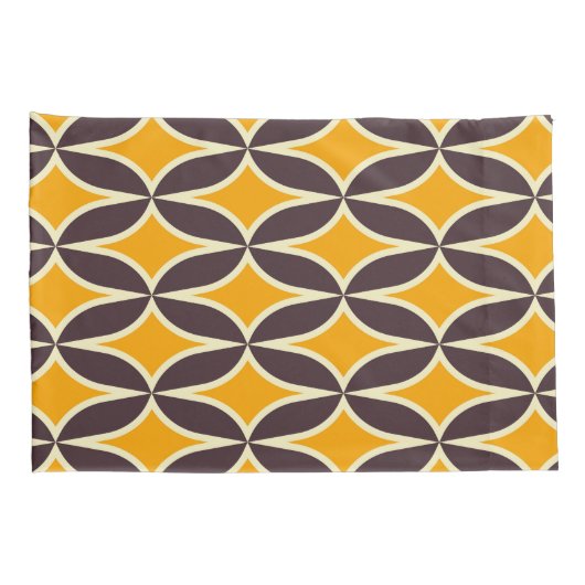 Retro geometric pattern yellow and brown leaf 枕カバー (裏面-右)