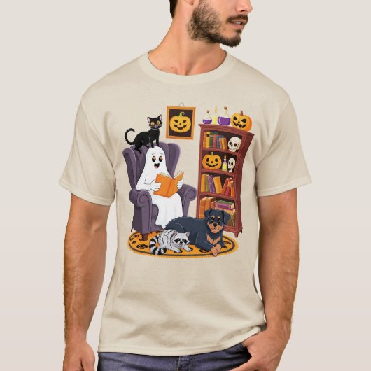 Retro Ghost Reading Books with Black Cat Raccoon  Tシャツ (正面)