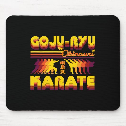 Retro Goju-ryu Karate Design Summer Outfit For Kar マウスパッド (正面)