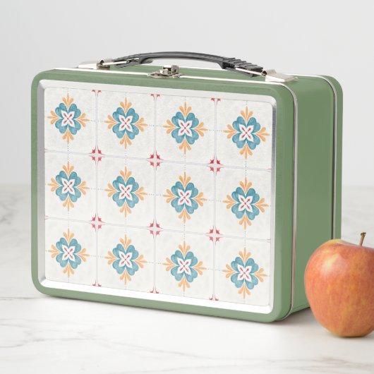 Retro green lunchbox with a floral tile pattern  メタルランチボックス (インサイチュ)