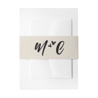 Retro Grey Hand Drawn Hearts Illustration Monogram 招待状ベリーバンド